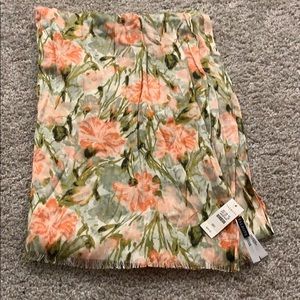 Talbots light weight summer/fall scarf.